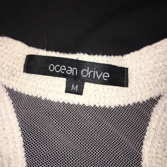 Ocean Drive Sheer Tank - Picture 8 of 9